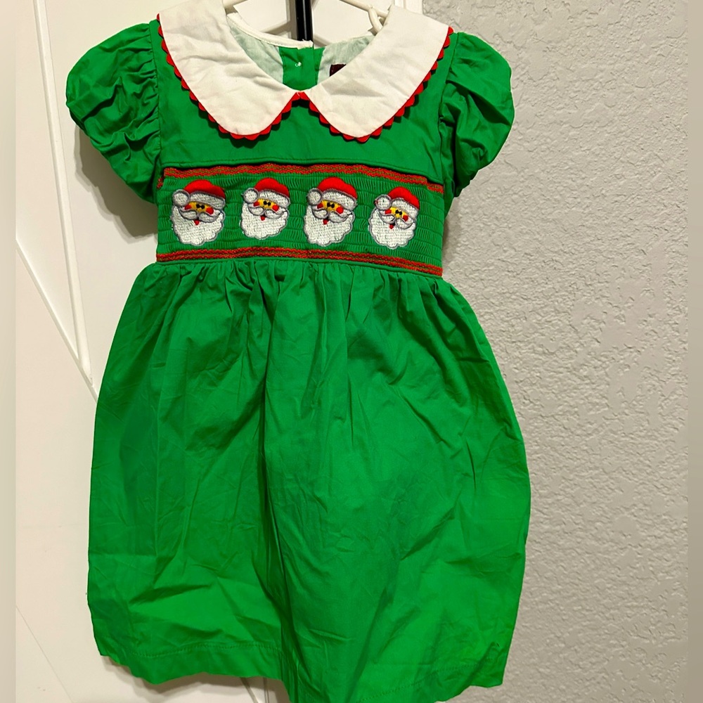Lil Cactus Girls 2T Smocked Green Santa Dress